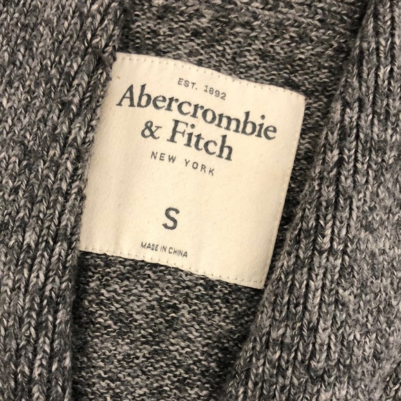 Abercrombie & Fitch cardigan sweater - Picture 2 of 7